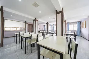 Ruixi International Hotel (Guang'an Railway Station Branch) - Image 4
