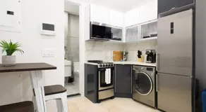 78-3D Brand new 1BR prime UES WD in unit - Image 3