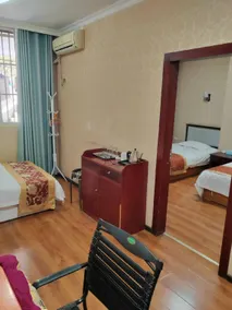 Wangfu Business Hotel (Wushan Lesser Three Gorges Tourist Center Branch) - Image 3