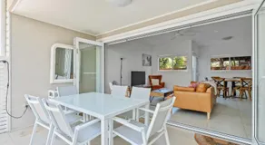 Peaceful Stay at Ettalong Beach - Image 4