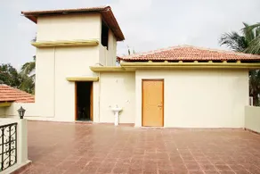 KD's VILLA - Image 5