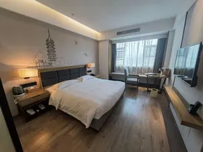 Huayue Hotel - Image 2