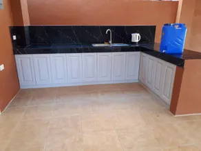 Aleth's 2BR Apartment with Garage - Image 2