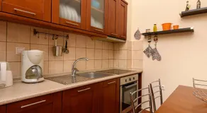 Zoe's Sea View Apartment - Image 5