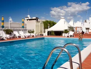 Hotel Eros - Image 4