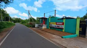 Sri Mayura Holiday Resort - Image 3