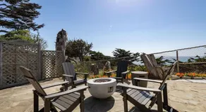 Oceanfront Coastal Home with Breathtaking Views Hiking Beaches & More - Image 4