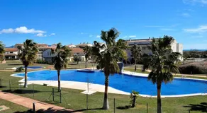 Espectacular Chalet Adosado para Vacaciones en Panorámica Golf Sant Jordi - Image 3