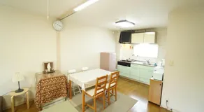 Mark's HOME - Image 3