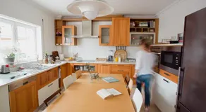 White Guest House - Image 5