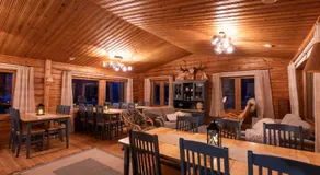 Arctic Bear Resort - Lapland - Aurora suite - Sauna - Northern Lights - Image 3