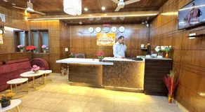 JASHN ROYAL SUITES Near Apollo Hospital Jasola, New Delhi - Image 4