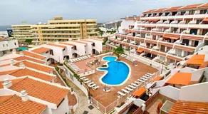 3 bedroom penthouse - Image 3