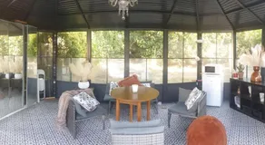 Logement à 30min de la défense avec piscine privative - Image 3