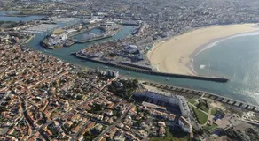 Appartement T2 : grande terrasse équipée, parking, à 200m de la mer et 400m de la plage - FR-1-92-735 - Image 5