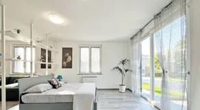 Villa 2 - Image 2