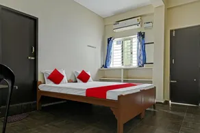 OYO Flagship 81407 Sri Ganesha Premium Home Stay - Image 2