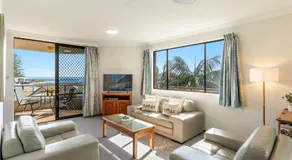 Namanula Unit 6 - Ocean Views without the Price Tag - Holiday Yamba - Image 2