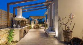 Evais Boutique Houses & Luxury Suites - Image 3