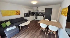 BayVista Lodge - Studios & Apartments - Image 4