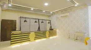 The Prada - Image 5