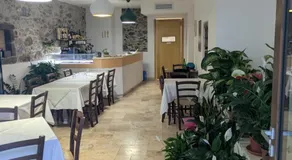 Deiana affittacamere e pizzeria - Image 3