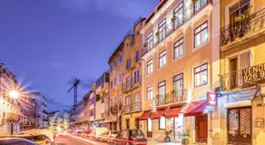 Lisbon Wine House - Rooms & Suites - Image 3