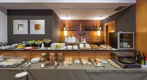 Hotel Yoldi - Image 2