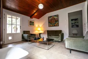 Lovely gîte for 2 in the forest beside the lake - Image 2