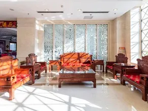 Xinmanyuan Hotel - Image 4
