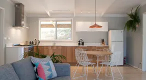 Beach Shack Amongst the Gum Trees - Image 3