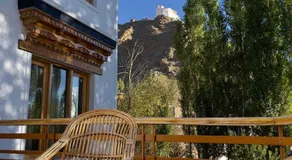 Rock Castle Residency - Image 3