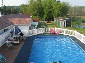 Coastal Inn - Image 4