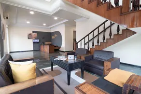 Cove Zeidan House - Image 3
