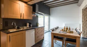 Enjoy Bruges Spacious Damse Vaart Apartment - Image 2