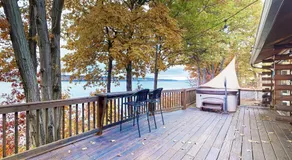 Seneca Lake Log Cabin - Image 5