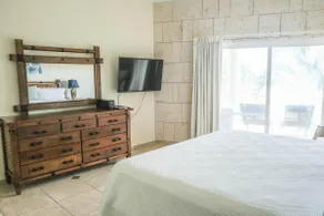 Unique oceanfront 3 BR at Ocean Dream - Image 5