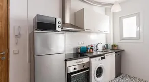 CHiC APARTMENT - Image 4