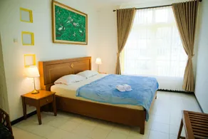 Rumah Engkong Villa & Studio - Image 2