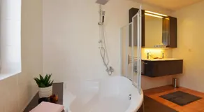 Ferienwohnung in ruhiger Lage von Zella-Mehlis/ Wohnung Carola - Image 2