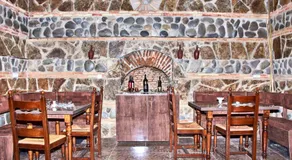 California Guest House - Image 3