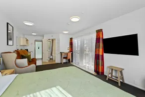 Tussock Peak Lodge - Image 2
