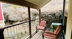 All Seasons Treehouse Village - Image 2