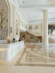 Vienna International Hotel (Li County Administrative Center New District) - Image 4