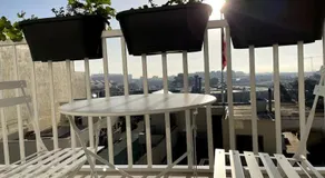 Sunnyside Penthouse - Image 3