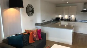 PRESTIGE 2 BED BALCONY APARTMENT - Image 4