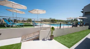 Oasis Apartments - Image 3