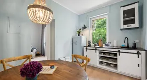 Altstadt Apartment am Wasser mit großem Garten - Image 2