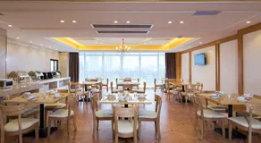 Vienna Hotel (Laibin North Station) - Image 3