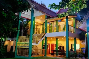 Golden Triangle Palace Hotel - Image 2